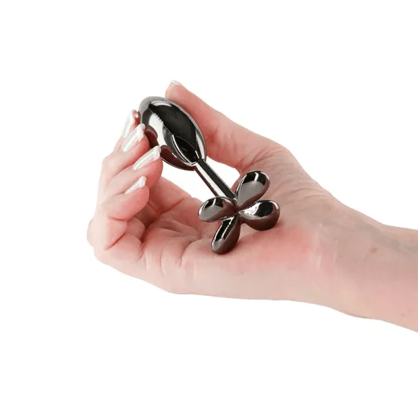 NS Novelties Rear Assets Clover Butt Plug